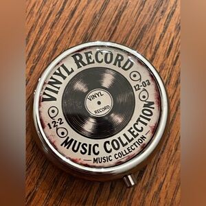 Vinyl LP Record Music Themed Mini Travel Pocket Metal Pill Box 3 compartment NEW